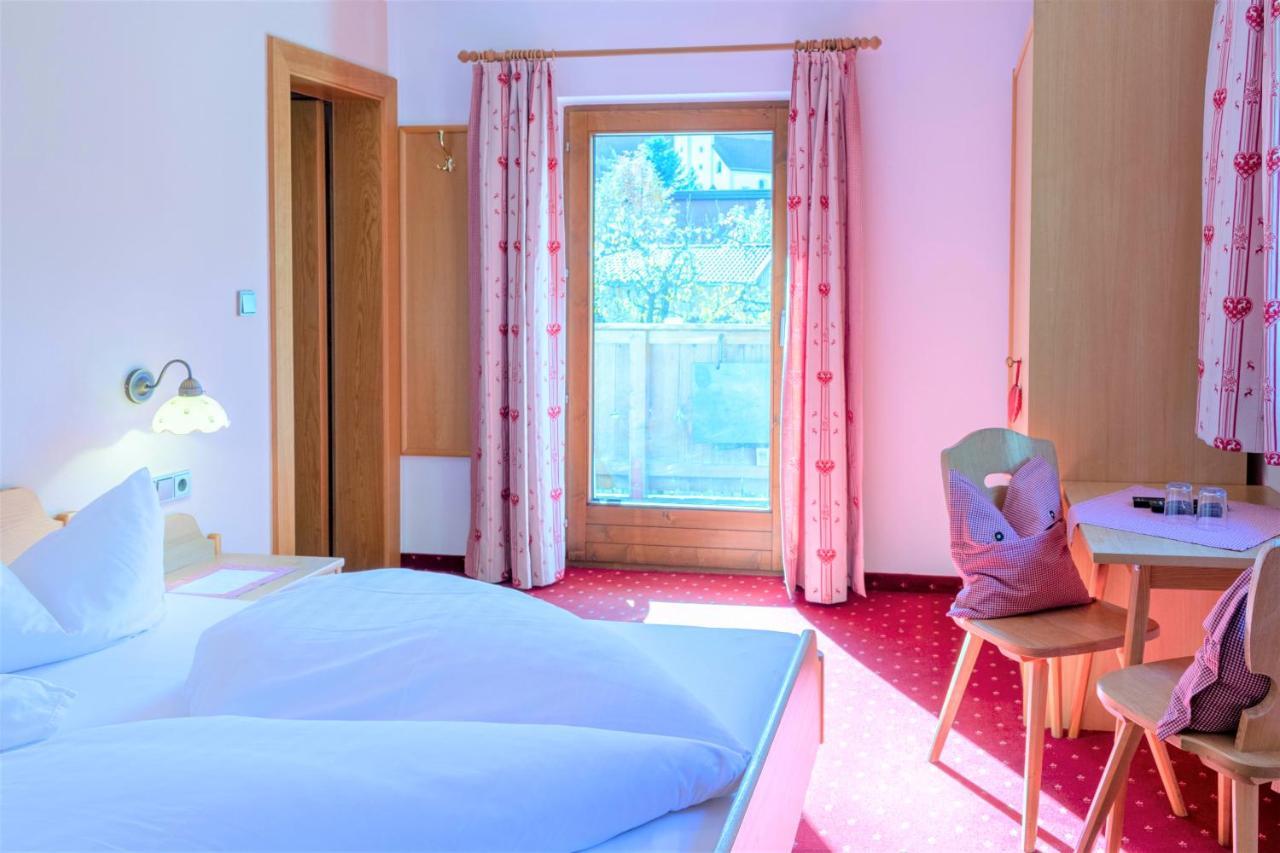 Pension Schneider Neustift im Stubaital Esterno foto